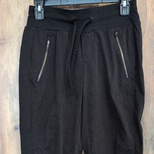 Athleta Women's Black Pocket Zip Joggers  2                          Q105